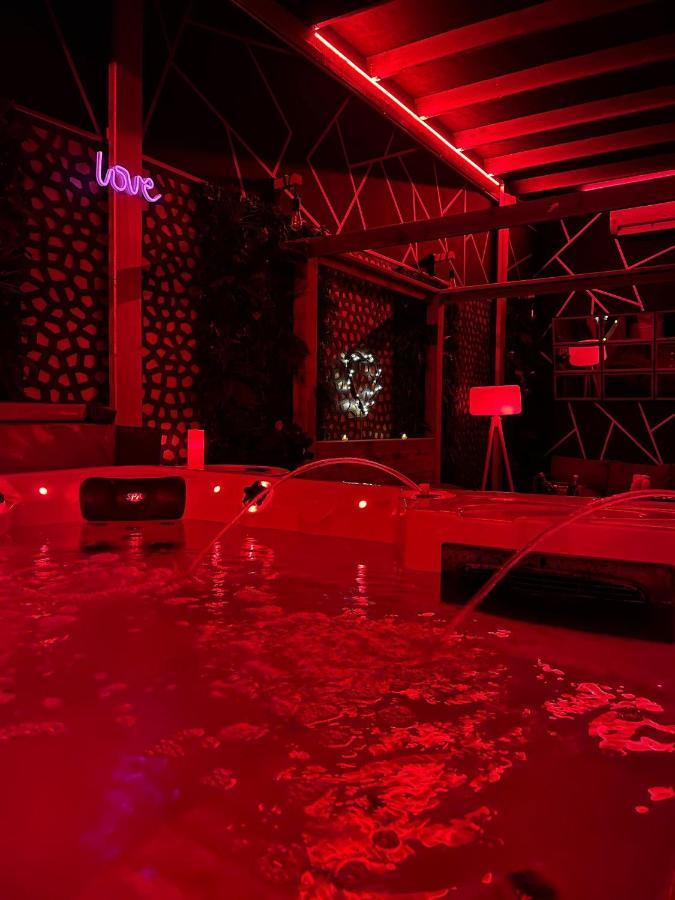 L'Entrepot Secret Hotel Nimes Luaran gambar
